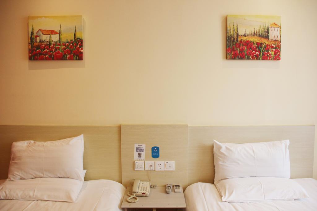 Hanting Hotel Shanghai South Railway Station Luoxiang Road Branch Chambre photo