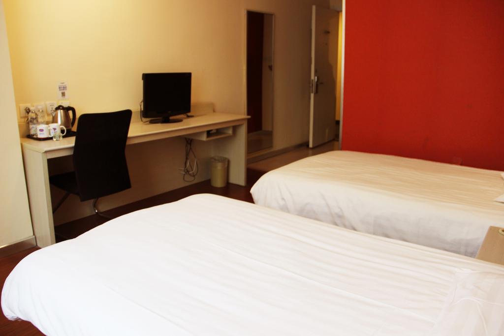 Hanting Hotel Shanghai South Railway Station Luoxiang Road Branch Chambre photo